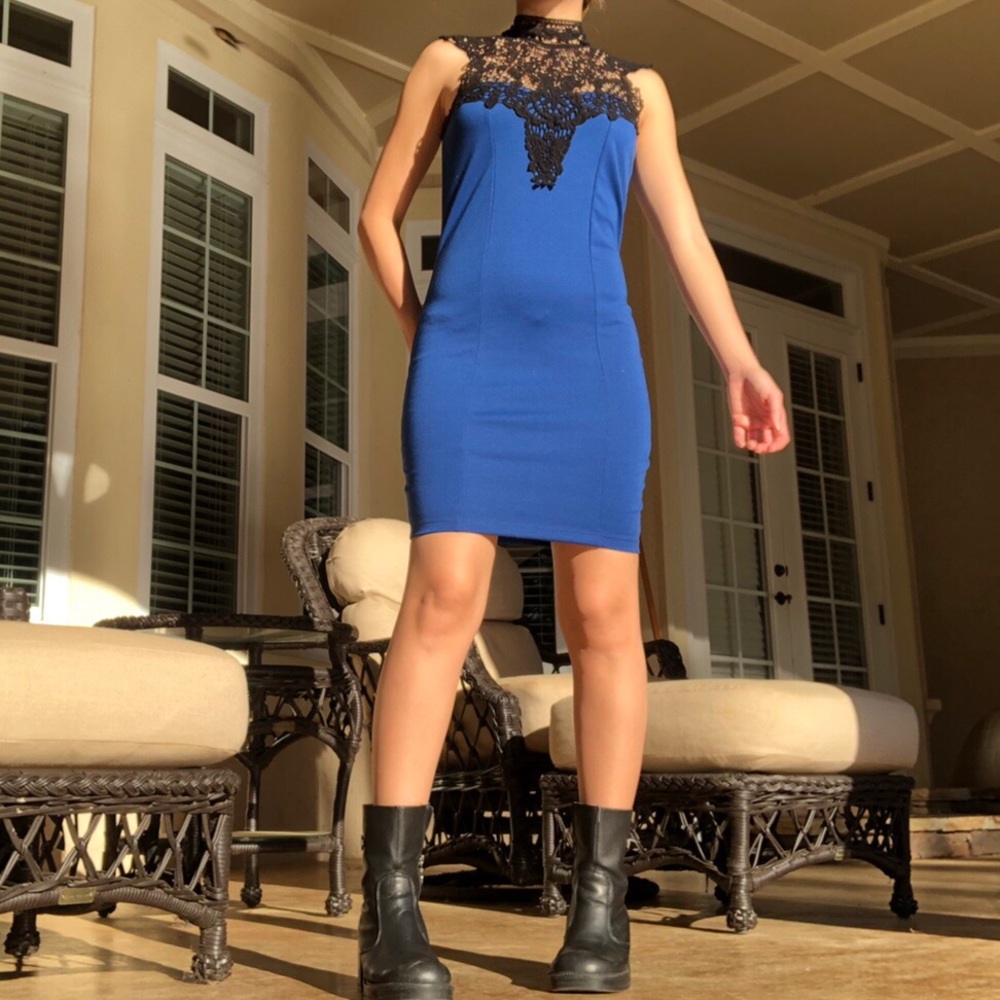 NEW LACED CHEST BLUE BODYCON DRESS